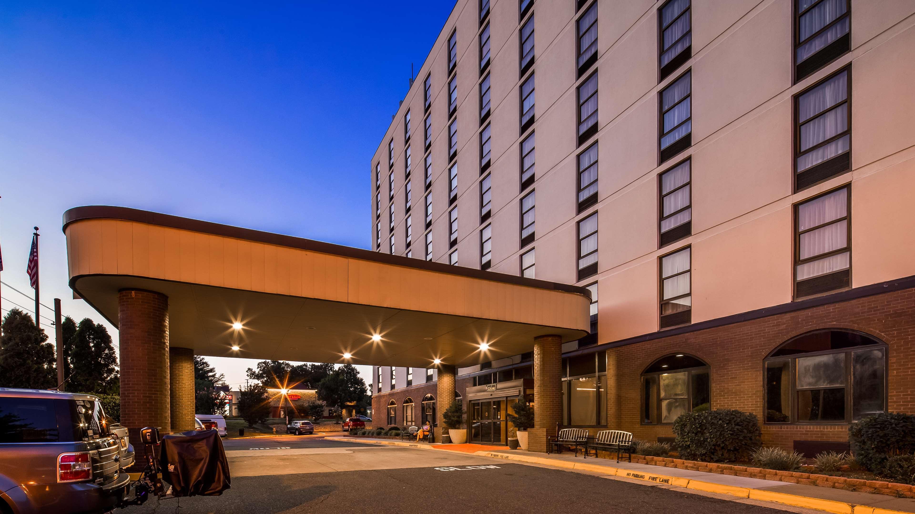 Best Western Potomac Mills Вудбридж Екстер'єр фото